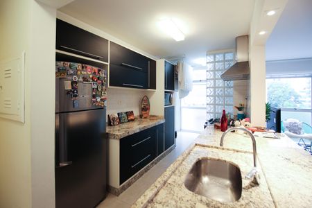 Apartamento à venda com 82m², 2 quartos e 1 vagaCozinha