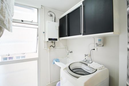 Apartamento à venda com 82m², 2 quartos e 1 vagaÁrea de Serviço