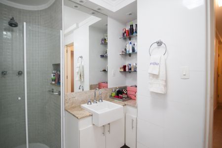 Apartamento à venda com 82m², 2 quartos e 1 vagaBanheiro