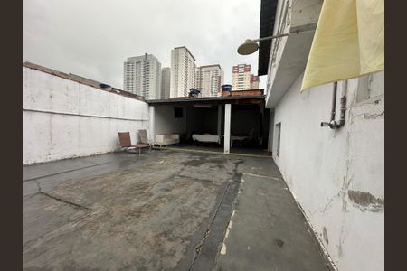 Casa para alugar com 350m², 3 quartos e 1 vagaQuintal