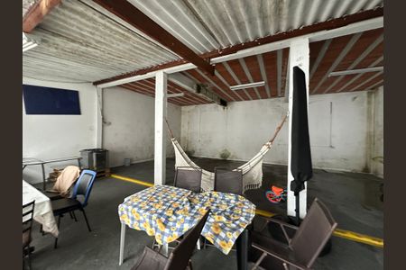 Casa para alugar com 350m², 3 quartos e 1 vagaQuintal