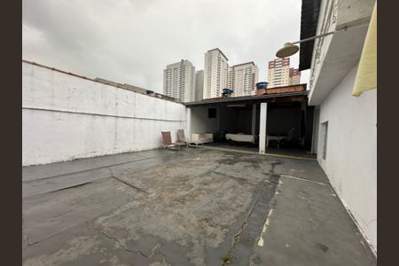 Casa para alugar com 350m², 3 quartos e 1 vagaQuintal