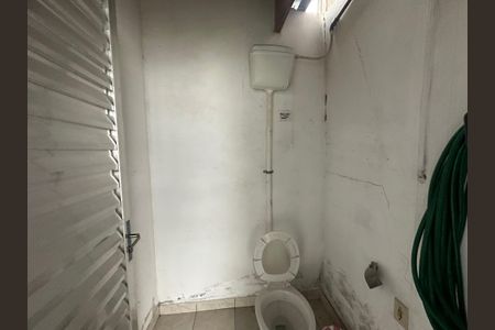 Casa para alugar com 350m², 3 quartos e 1 vagaBanheiro 2
