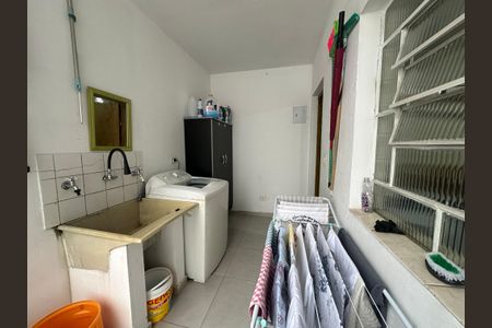 Casa para alugar com 350m², 3 quartos e 1 vagaÁrea de Serviço