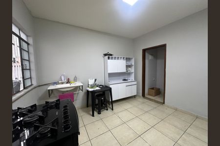 Casa para alugar com 350m², 3 quartos e 1 vagaCozinha