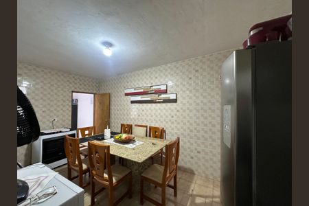 Casa para alugar com 350m², 3 quartos e 1 vagaCozinha