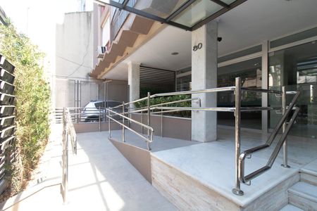 Apartamento para alugar com 58m², 2 quartos e sem vagaEntrada