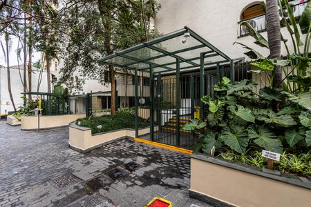 Apartamento para alugar com 70m², 2 quartos e 1 vagaFachada