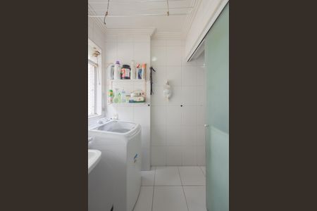 Apartamento para alugar com 70m², 2 quartos e 1 vagaÁrea de Serviço