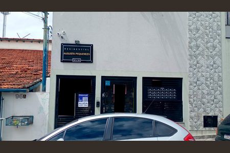 Apartamento para alugar com 45m², 2 quartos e sem vaga Apartamento para alugar com 45m², 2 quartos e sem vagaFachada / Placa