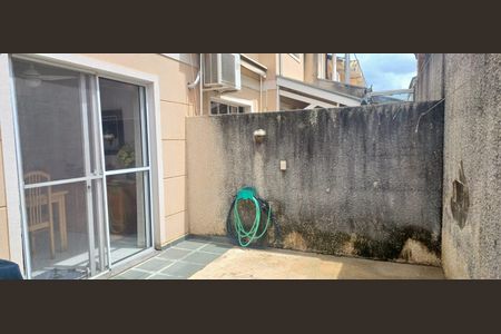 Casa à venda com 80m², 3 quartos e 2 vagasÁrea externa