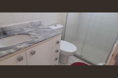 Casa à venda com 80m², 3 quartos e 2 vagasBanheiro