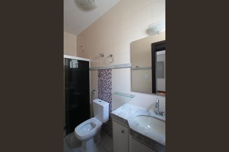 Apartamento à venda com 184m², 4 quartos e 2 vagasBanheiro da Suite