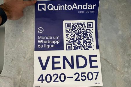 Apartamento à venda com 184m², 4 quartos e 2 vagasPlaquinha Instalada