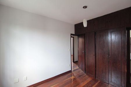 Apartamento à venda com 184m², 4 quartos e 2 vagasSuite