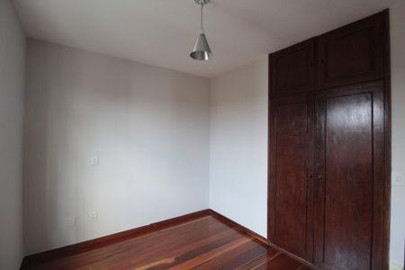 Apartamento à venda com 184m², 4 quartos e 2 vagasQuarto 1