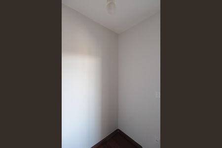 Apartamento à venda com 184m², 4 quartos e 2 vagasQuarto de Serviço