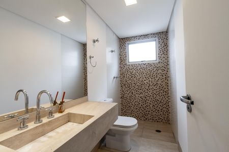 Apartamento para alugar com 128m², 3 quartos e 3 vagas Apartamento para alugar com 128m², 3 quartos e 3 vagasBanheiro Social