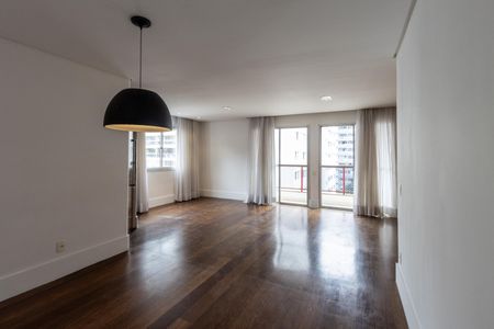 Sala de apartamento para alugar com 3 quartos, 128m² em Perdizes, São Paulo