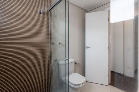 Apartamento para alugar com 128m², 3 quartos e 3 vagas Apartamento para alugar com 128m², 3 quartos e 3 vagasQuarto 1 - Banheiro
