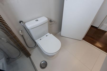 Apartamento para alugar com 128m², 3 quartos e 3 vagas Apartamento para alugar com 128m², 3 quartos e 3 vagasQuarto 1 - Banheiro