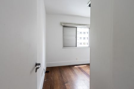 Apartamento para alugar com 128m², 3 quartos e 3 vagas Apartamento para alugar com 128m², 3 quartos e 3 vagasQuarto 3