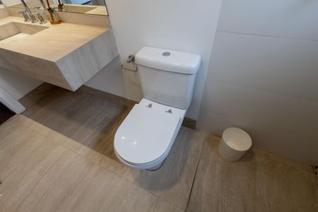 Apartamento para alugar com 128m², 3 quartos e 3 vagas Apartamento para alugar com 128m², 3 quartos e 3 vagasBanheiro Social