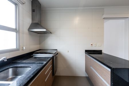 Apartamento para alugar com 128m², 3 quartos e 3 vagas Apartamento para alugar com 128m², 3 quartos e 3 vagasCozinha