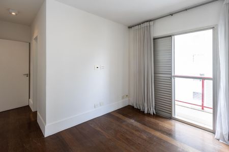 Apartamento para alugar com 128m², 3 quartos e 3 vagas Apartamento para alugar com 128m², 3 quartos e 3 vagasQuarto 1 - Suite