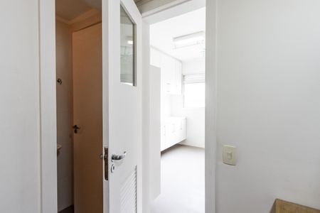 Apartamento para alugar com 128m², 3 quartos e 3 vagas Apartamento para alugar com 128m², 3 quartos e 3 vagasQuarto de Serviço