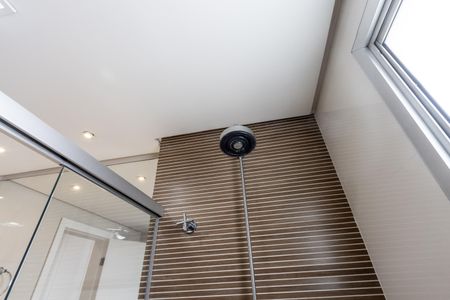 Apartamento para alugar com 128m², 3 quartos e 3 vagas Apartamento para alugar com 128m², 3 quartos e 3 vagasQuarto 1 - Banheiro