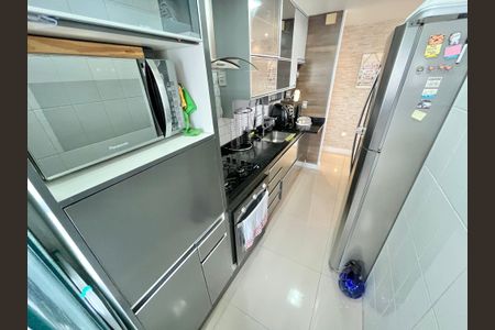 Apartamento para alugar com 66m², 2 quartos e 2 vagas Apartamento para alugar com 66m², 2 quartos e 2 vagasCozinha