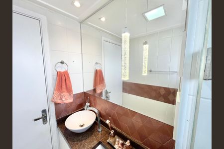 Apartamento para alugar com 66m², 2 quartos e 2 vagas Apartamento para alugar com 66m², 2 quartos e 2 vagasBanheiro