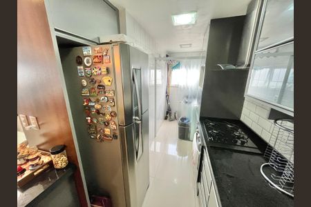 Apartamento para alugar com 66m², 2 quartos e 2 vagas Apartamento para alugar com 66m², 2 quartos e 2 vagasCozinha