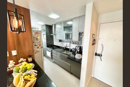 Apartamento para alugar com 66m², 2 quartos e 2 vagas Apartamento para alugar com 66m², 2 quartos e 2 vagasCozinha