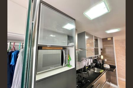 Apartamento para alugar com 66m², 2 quartos e 2 vagas Apartamento para alugar com 66m², 2 quartos e 2 vagasCozinha