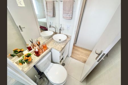 Apartamento para alugar com 66m², 2 quartos e 2 vagas Apartamento para alugar com 66m², 2 quartos e 2 vagasBanheiro da Suíte 2