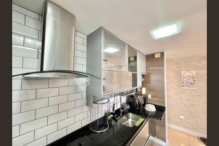 Apartamento para alugar com 66m², 2 quartos e 2 vagas Apartamento para alugar com 66m², 2 quartos e 2 vagasCozinha