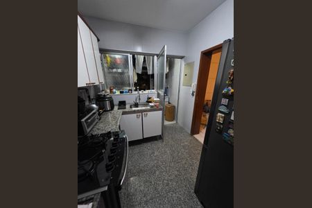 Apartamento à venda com 83m², 3 quartos e 2 vagasCozinha