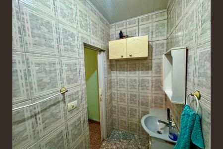 Casa à venda com 120m², 3 quartos e 3 vagasBanheiro 2