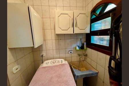 Casa à venda com 120m², 3 quartos e 3 vagasÁrea de Serviço