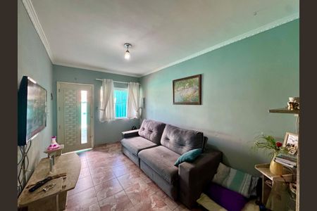 Casa à venda com 120m², 3 quartos e 3 vagasSala