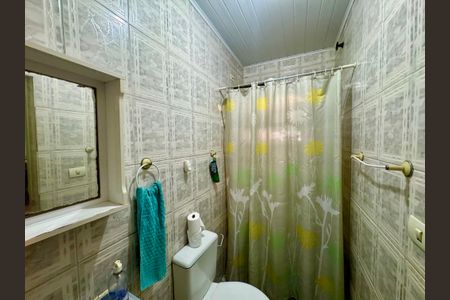 Casa à venda com 120m², 3 quartos e 3 vagasBanheiro 2