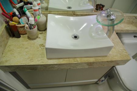 Apartamento à venda com 63m², 2 quartos e 2 vagasBanheiro da Suíte 