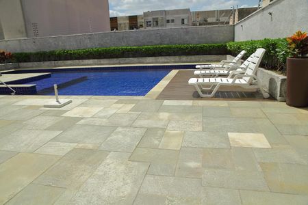 Apartamento à venda com 63m², 2 quartos e 2 vagasÁrea comum - Piscina