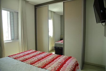 Apartamento à venda com 63m², 2 quartos e 2 vagasSuíte 