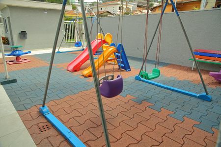 Apartamento à venda com 63m², 2 quartos e 2 vagasÁrea comum - Playground