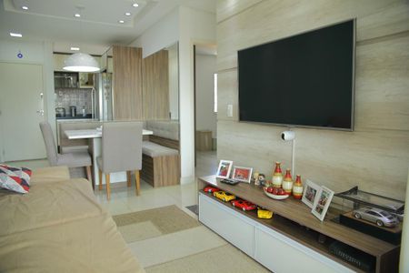 Apartamento à venda com 63m², 2 quartos e 2 vagasSala