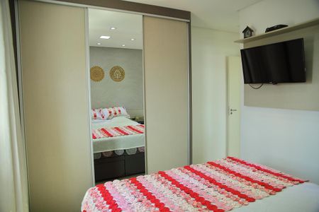 Apartamento à venda com 63m², 2 quartos e 2 vagasSuíte 