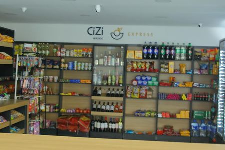 Apartamento à venda com 63m², 2 quartos e 2 vagasMini Mercado 